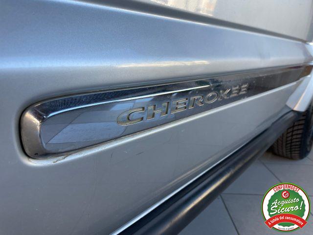 JEEP Cherokee 2.8 CRD Autom. Limited *GANCIO TRAINO