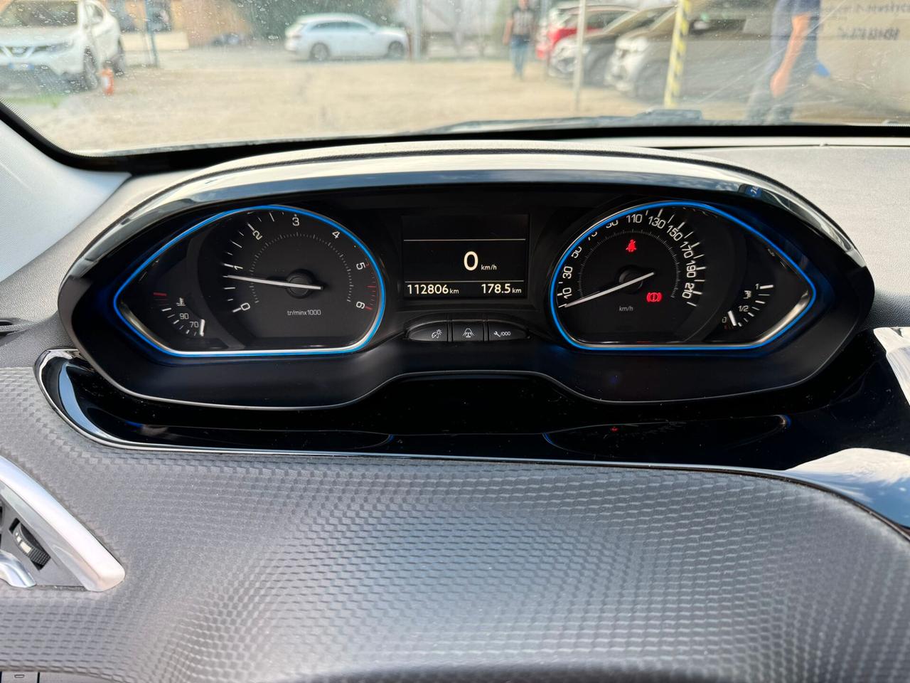 Peugeot 2008 BlueHDi 120 S&S Allure