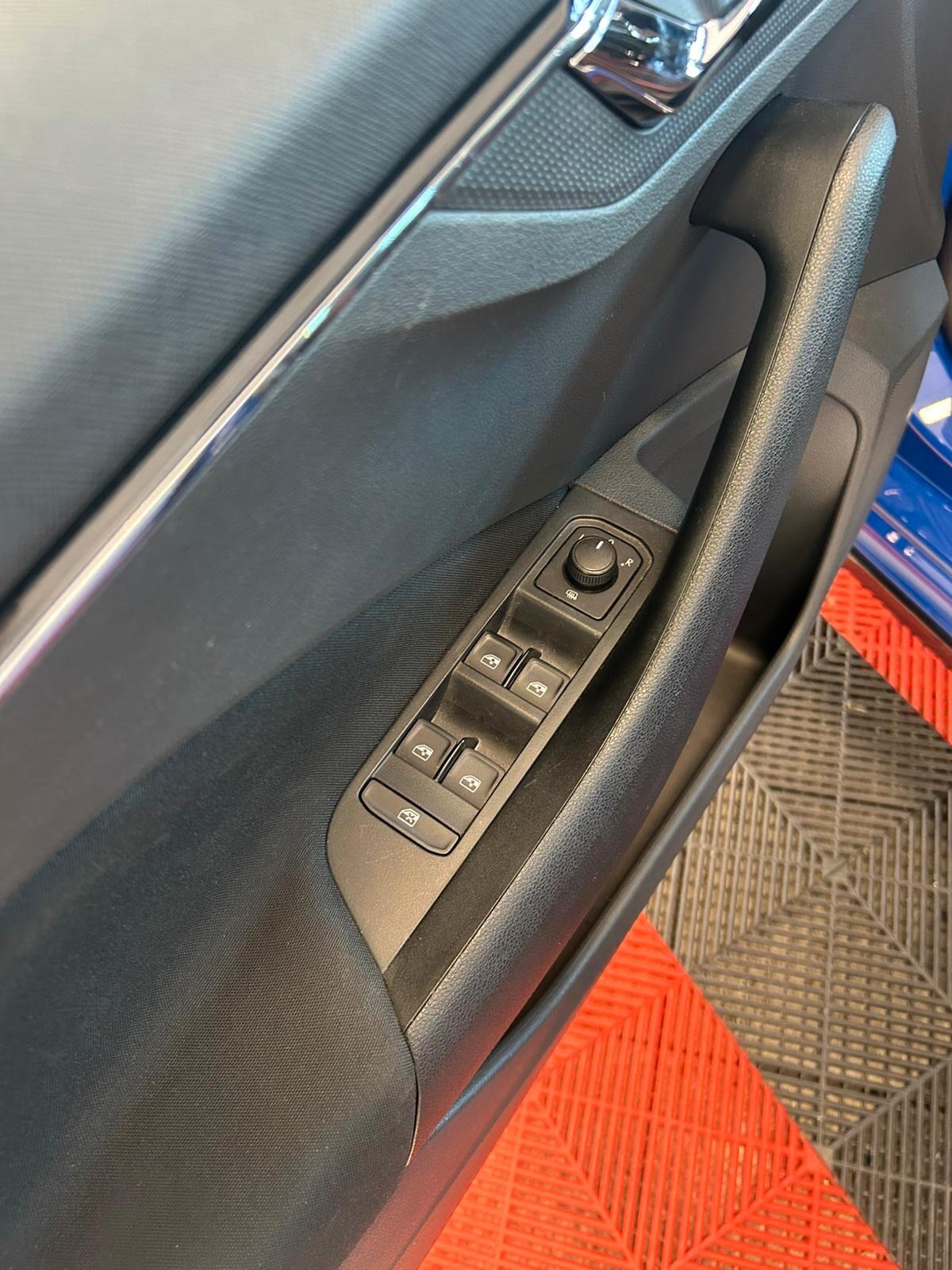 Skoda Kamiq 1.0 TSI 110 CV DSG Monte Carlo