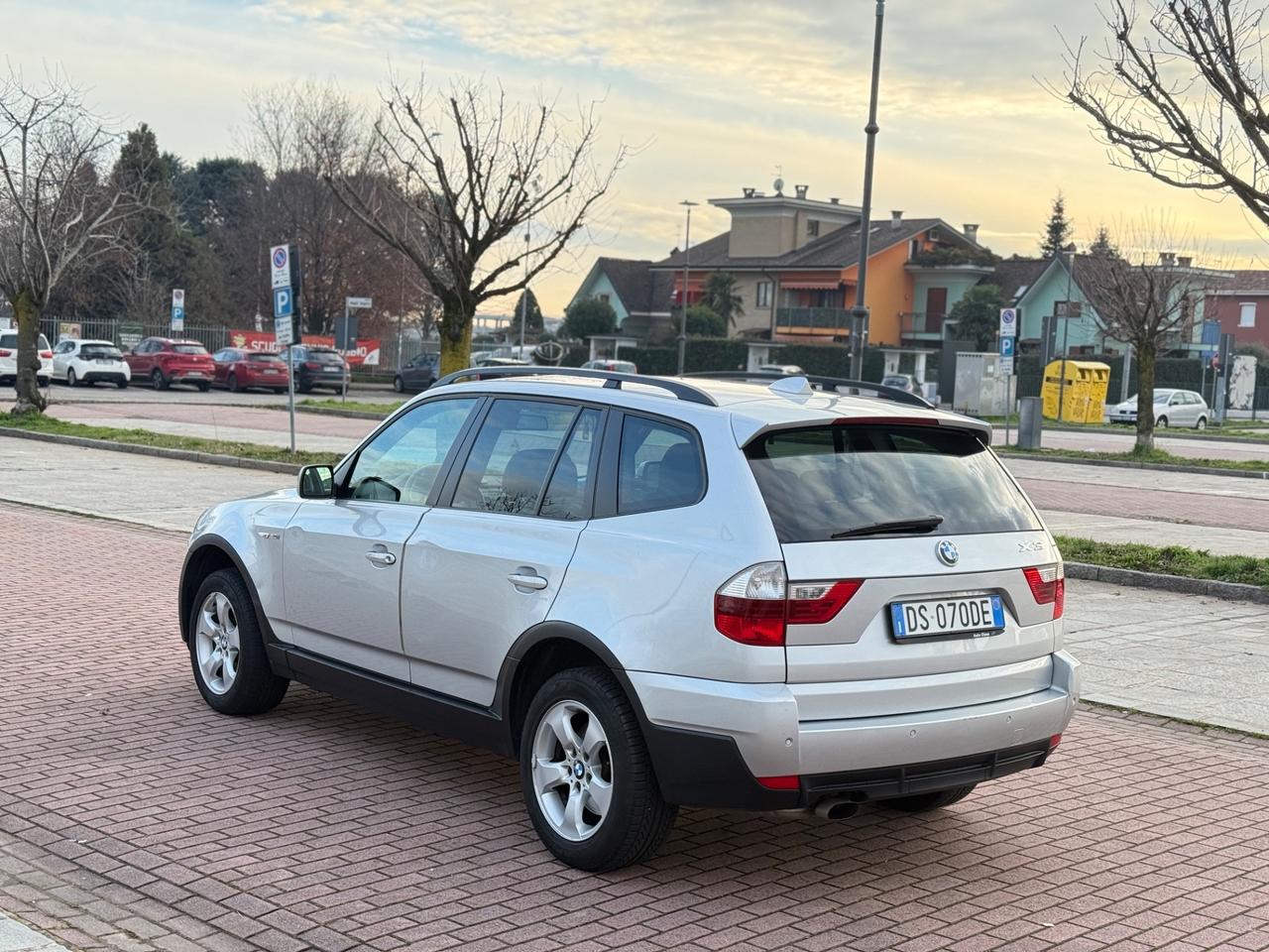 Bmw X3 2.0i cat Futura