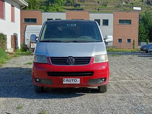 Volkswagen Transporter 2.5 TDI/130CV PL Kombi 9 posti