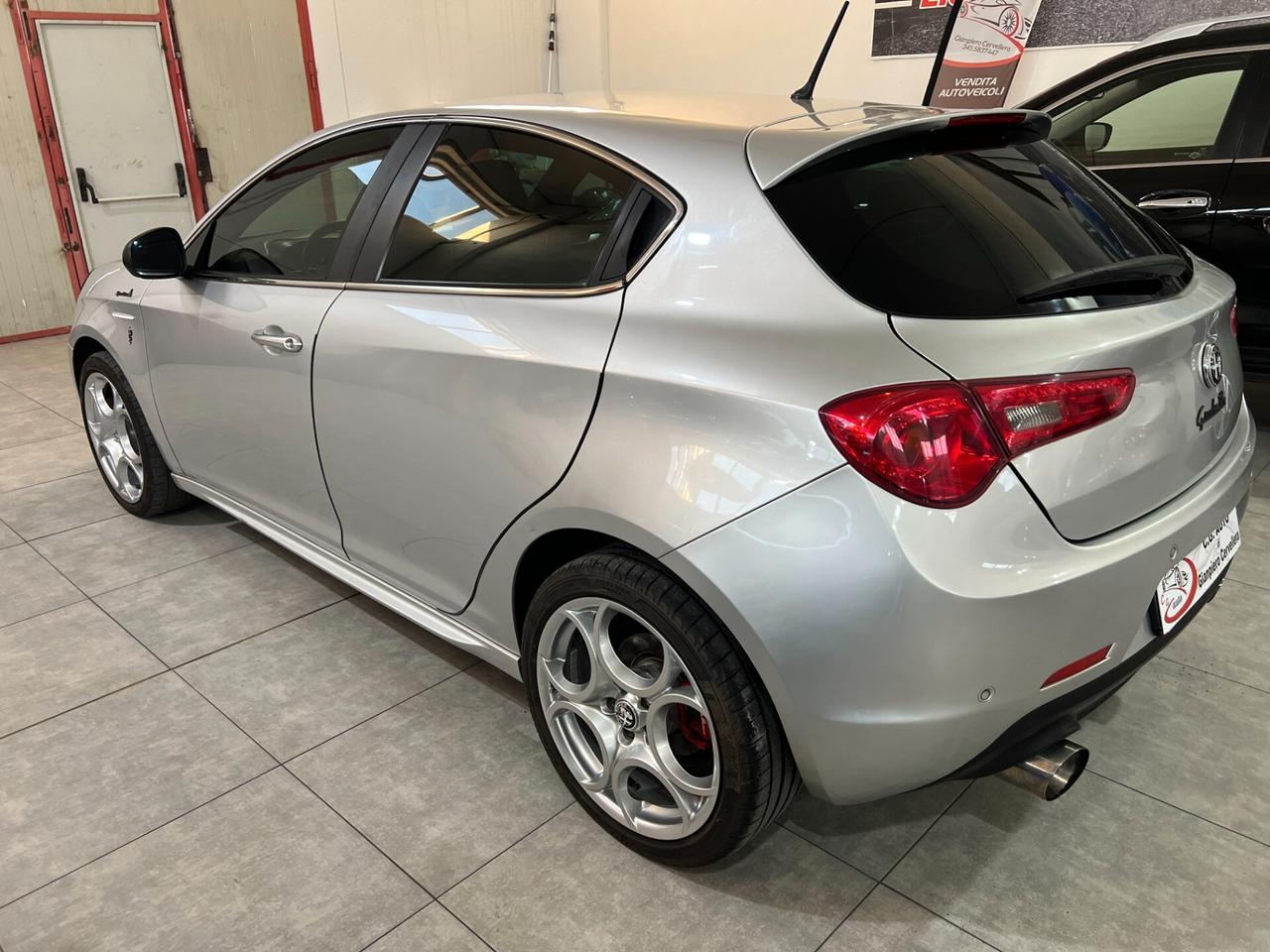 Alfa Romeo Giulietta 2.0 140 CV - DISTINCTIVE - 2012