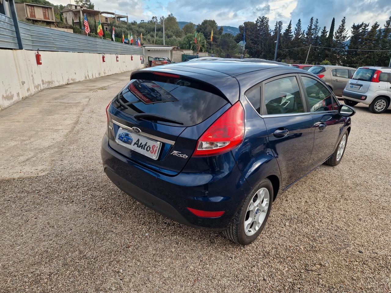 Ford Fiesta Ikon 1.6 TDCi 95CV 5 porte