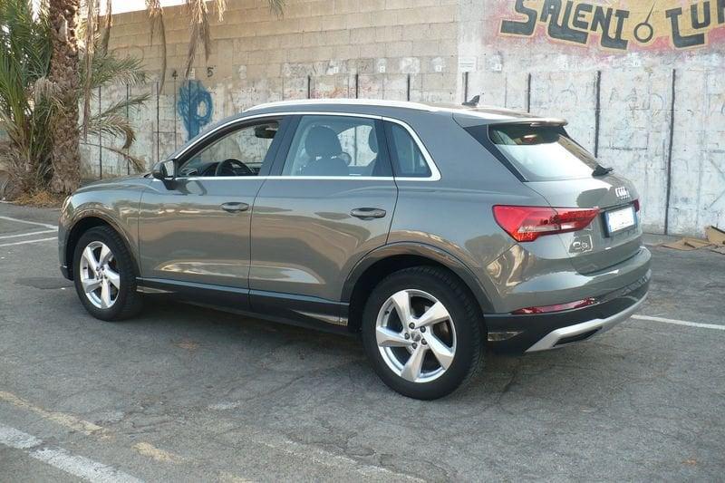 Audi Q3 Q3 35 TDI S tronic Business Advanced