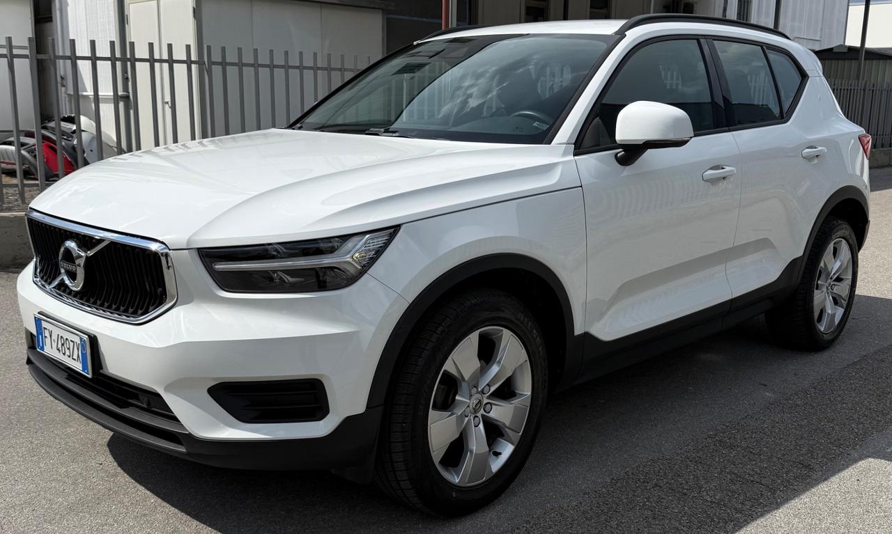Volvo XC40 2.0 DIESEL 150cv