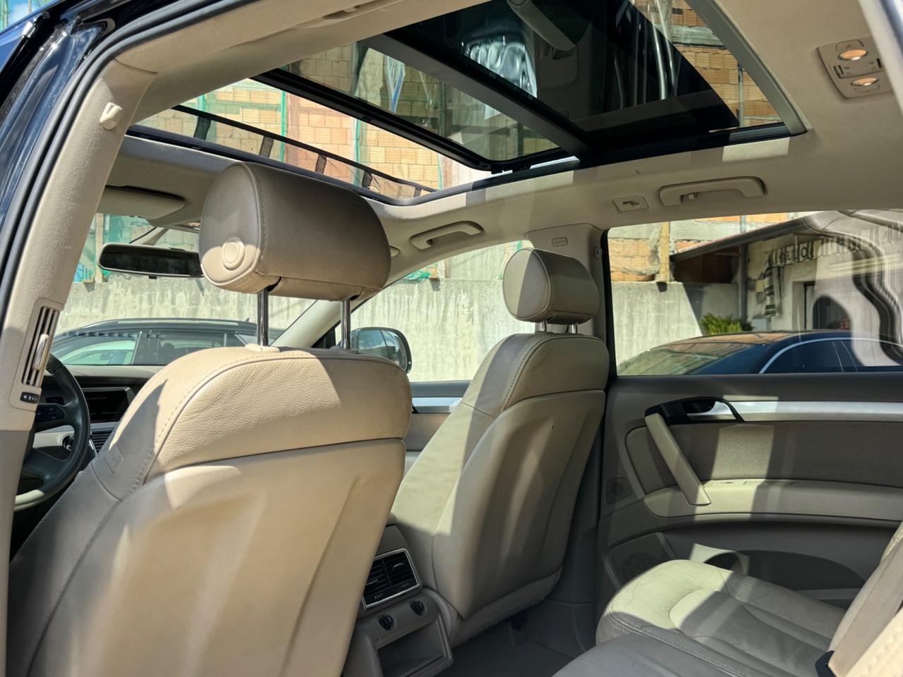 Audi Q7 3.0 V6 TDI 233CV quattro tiptronic