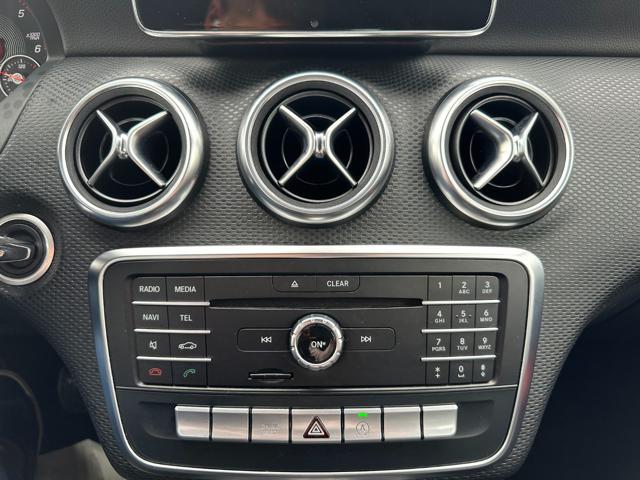 MERCEDES-BENZ A 180 d Automatic Business