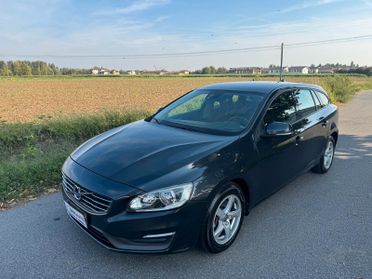 Volvo V60 D2