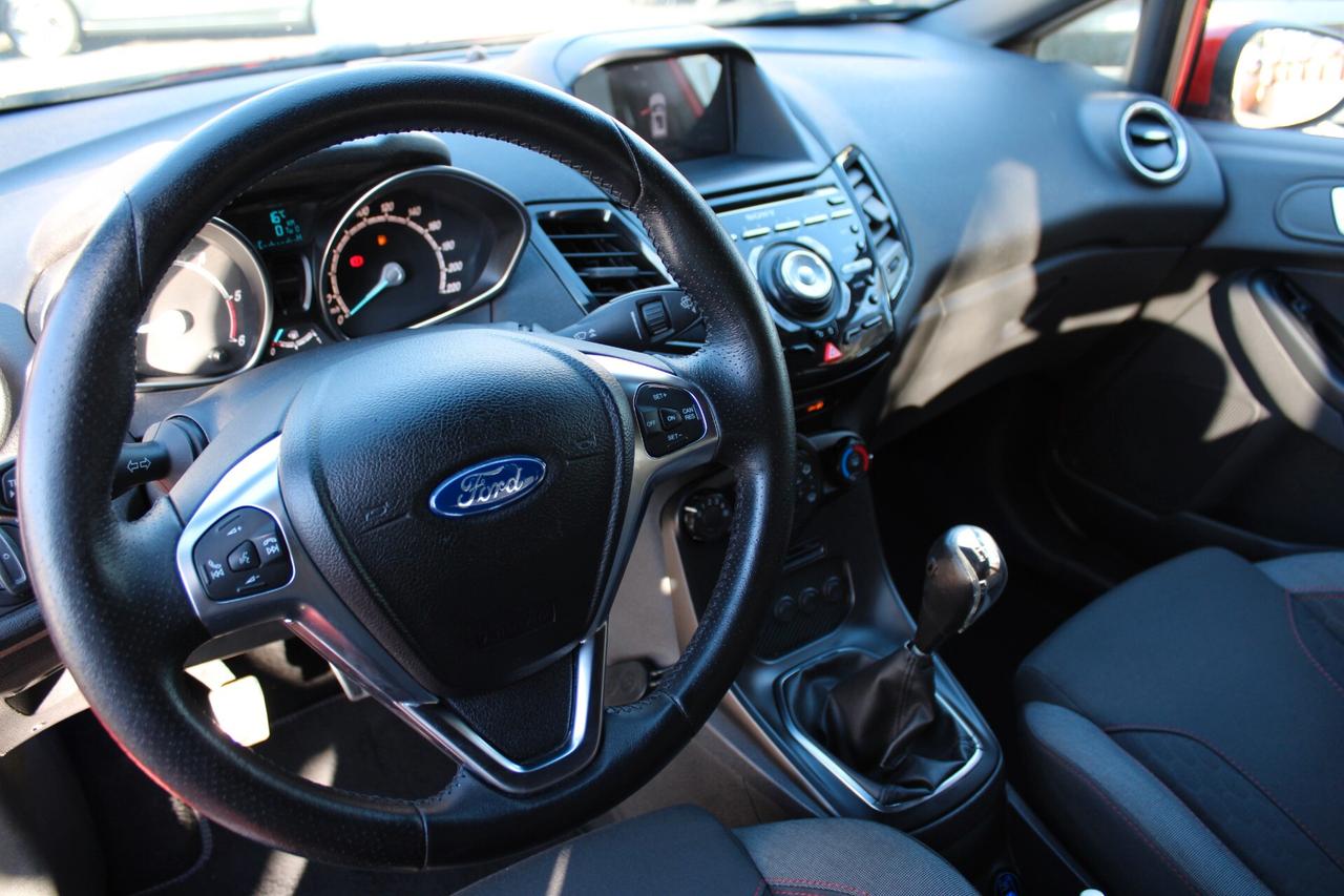 Ford Fiesta 1.5 TDCi 95CV 5 porte ST-Line