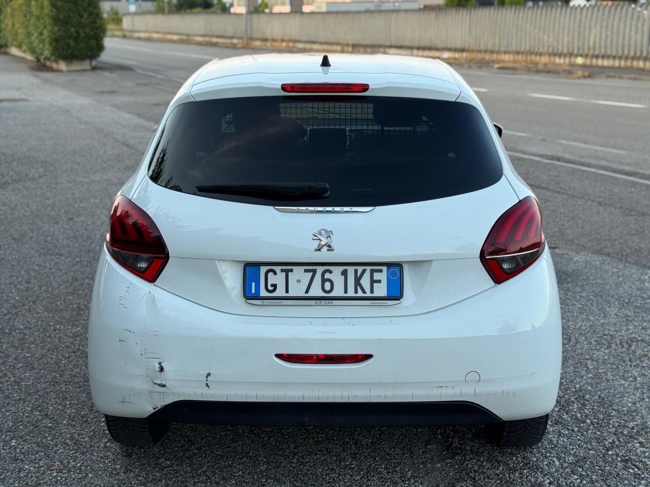 Peugeot 208 BlueHDi 102cv Van 2Posti