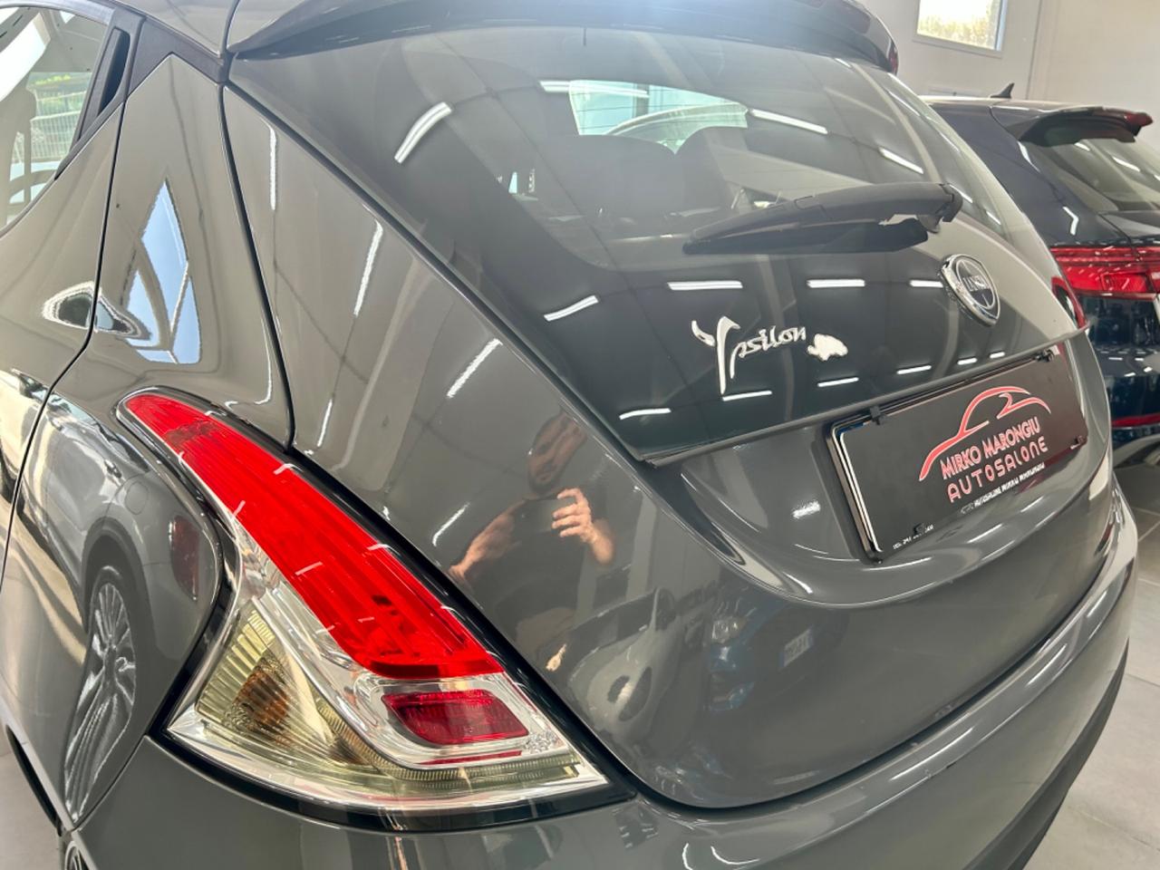 Lancia Ypsilon 1.2 69 CV 5 porte Gold FINANZIABILE
