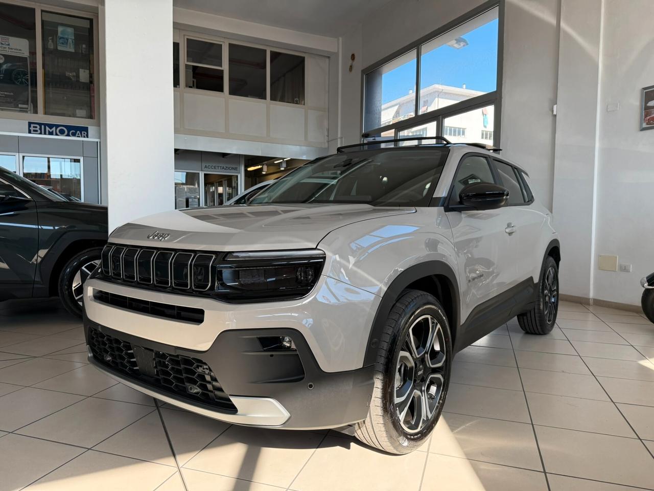 Jeep Avenger 1.2 Turbo 100 CV MHEV Summit
