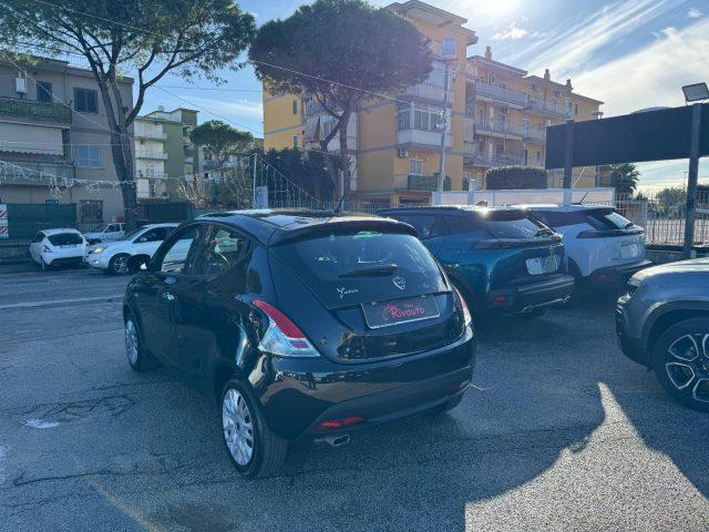 LANCIA Ypsilon 1.2 69 CV 5 porte GPL Ecochic Gold