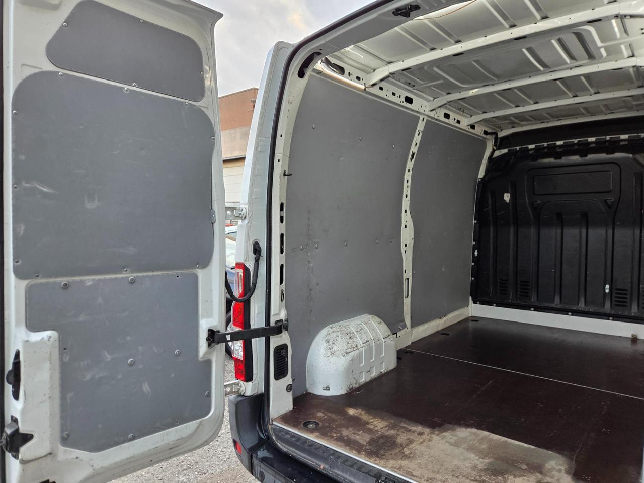 OPEL Movano 35 2.3 cdti 125cv L2H3 E5+ F.L. + IVA