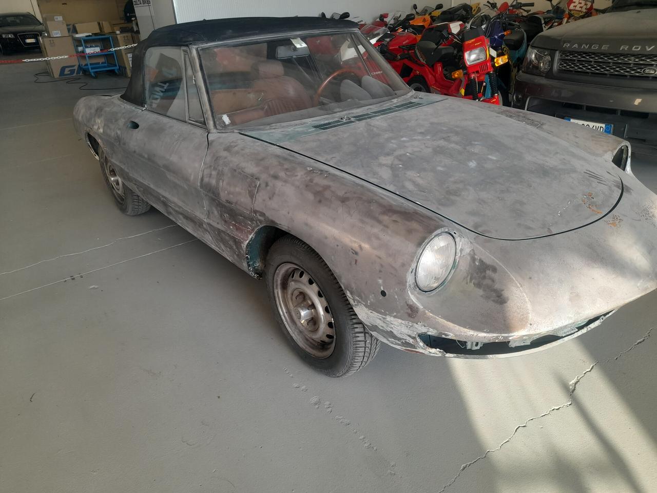 Alfa Romeo Spider 2.0 Veloce da restauro
