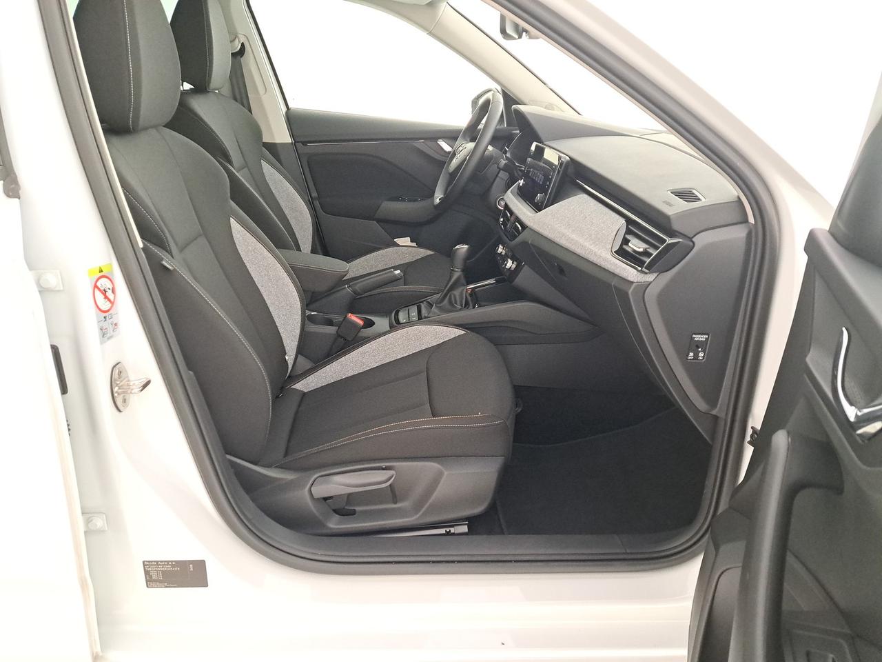 Skoda Kamiq 1.0 tsi black dots 95cv