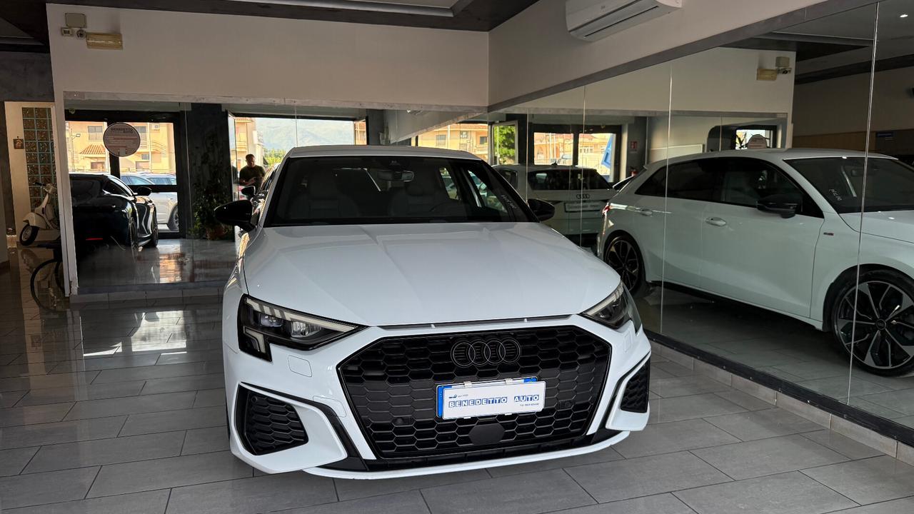 AUDI A3 SPORTBACK S LINE IDENTITY BLACK