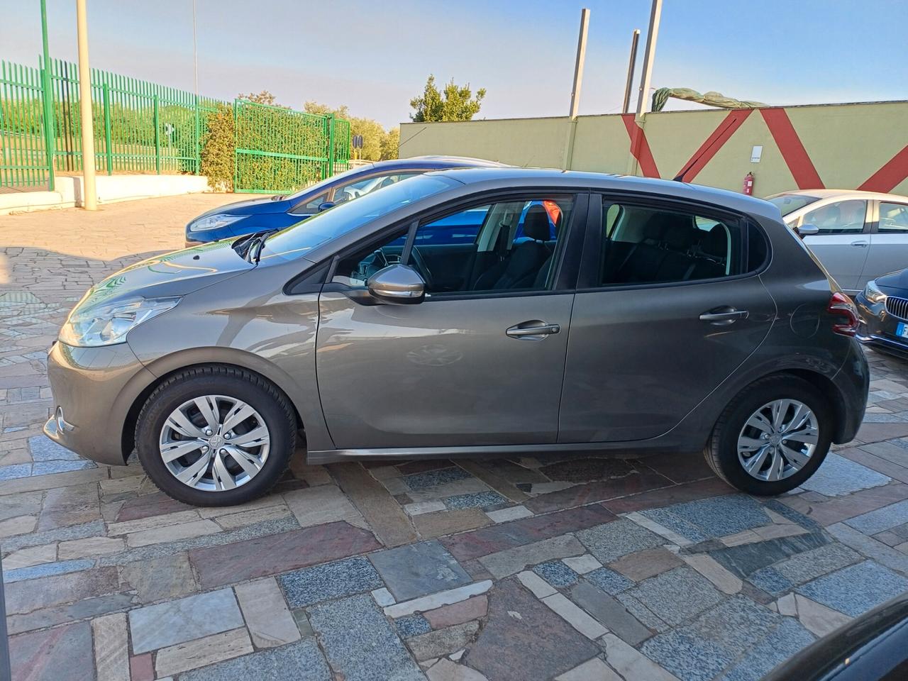 Peugeot 208 1.4 HDi 68 CV 5 porte Active