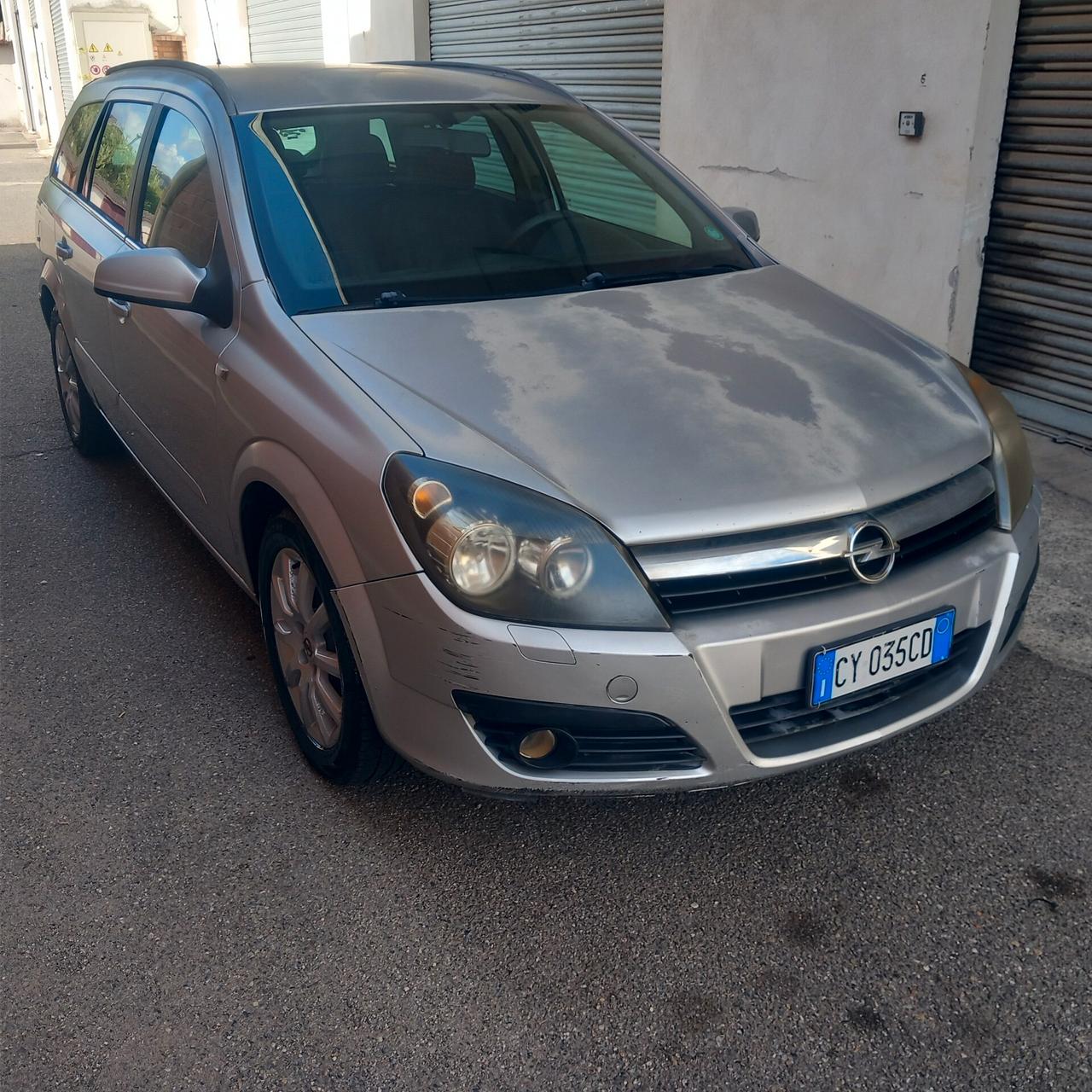 Opel Astra 1.9 CDTI 120CV Station Wagon Enjoy