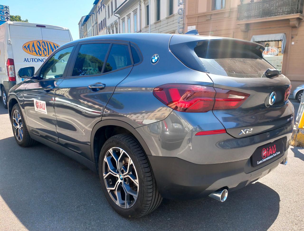 Bmw X2 sDrive18d Business-X