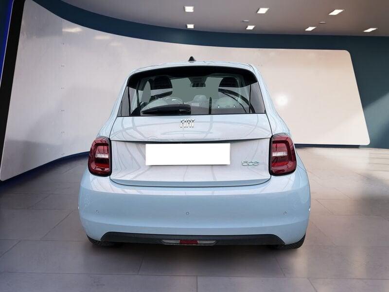 FIAT 500e 42 kWh La Prima