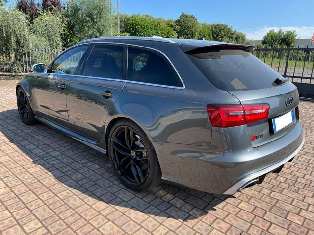 AUDI RS6 Avant 4.0 TFSI quattro tiptronic