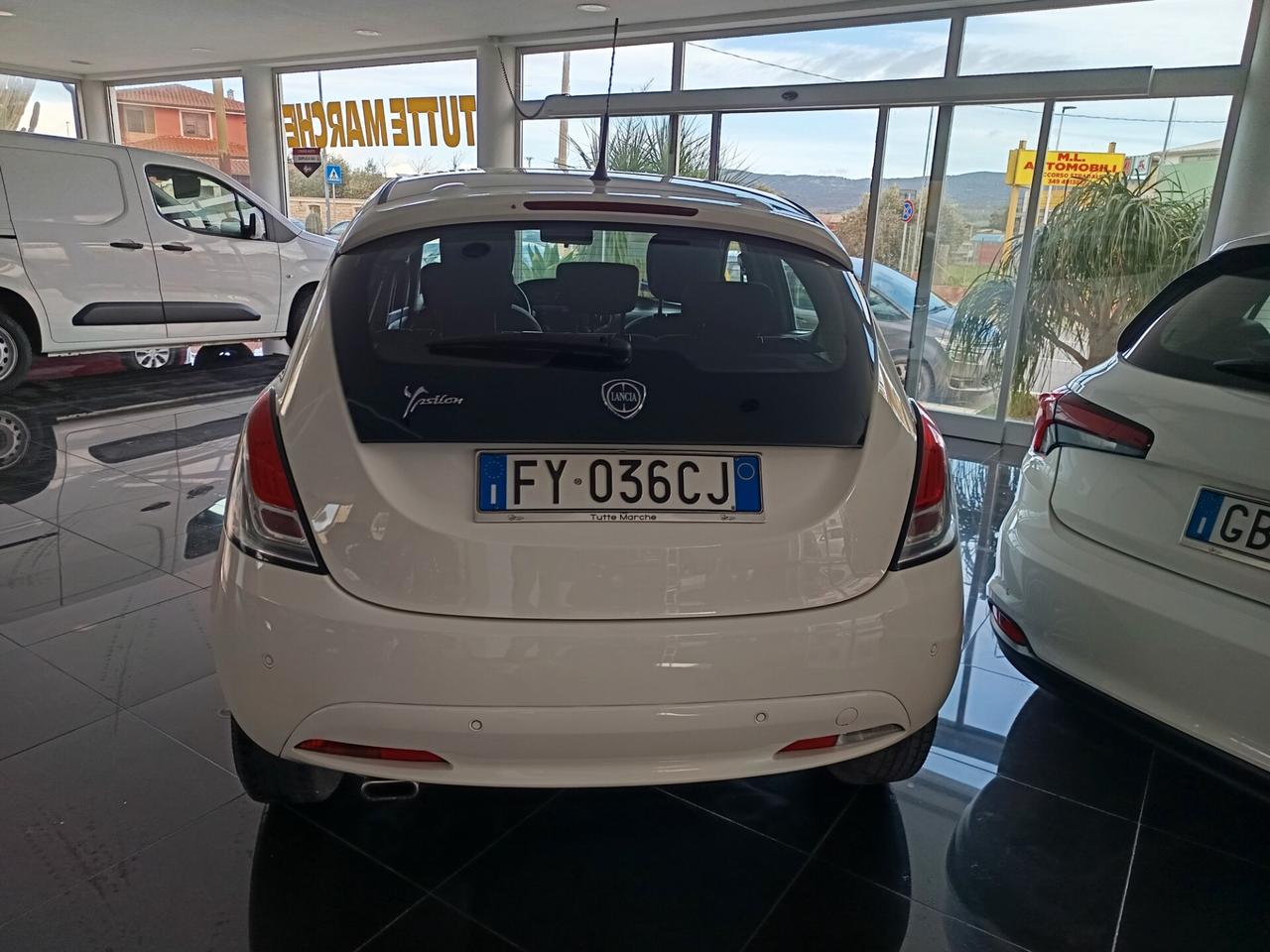Lancia Ypsilon 1.2 69 CV 5 porte Gold