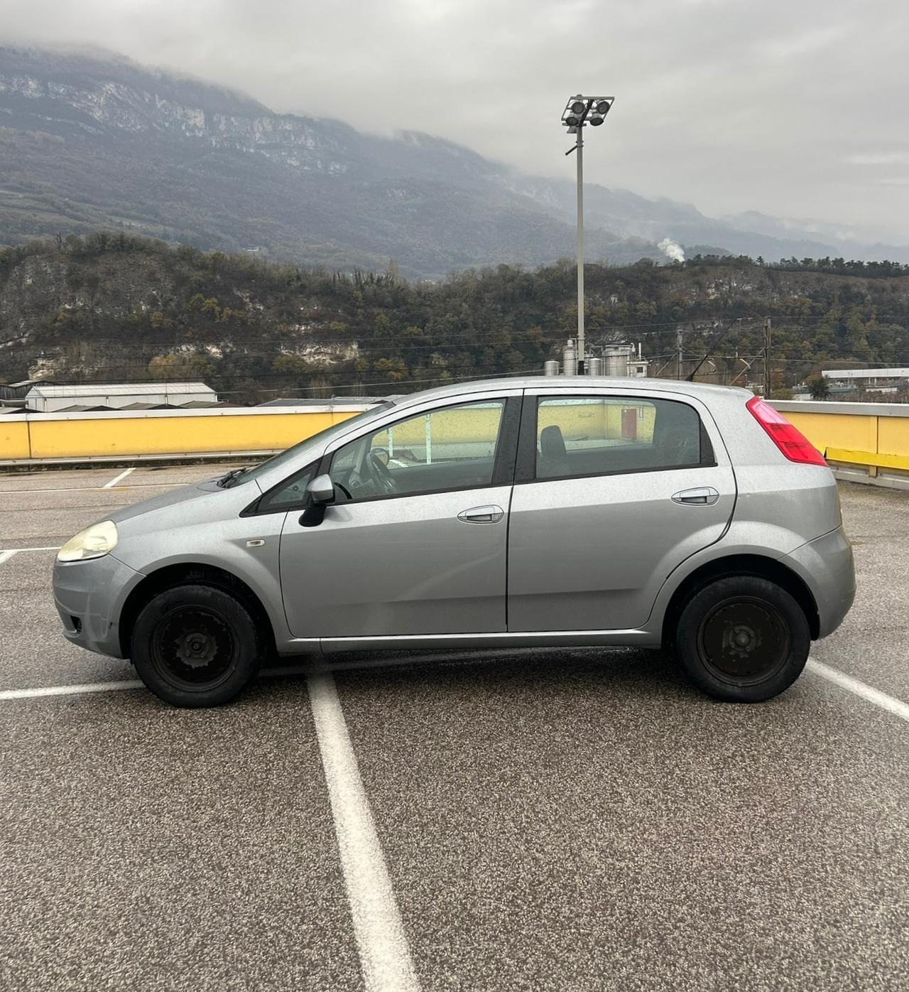 Fiat Grande Punto Dynamic Neopatentati 2009