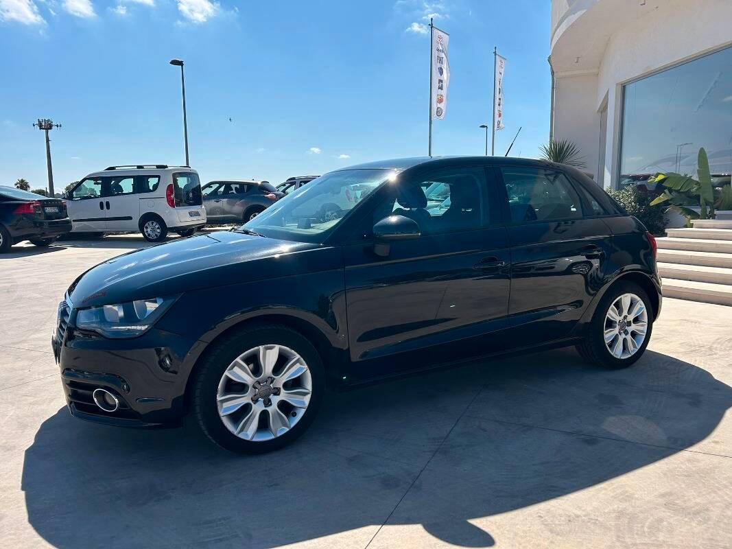 Audi A1 1.6 tdi Attraction 90cv