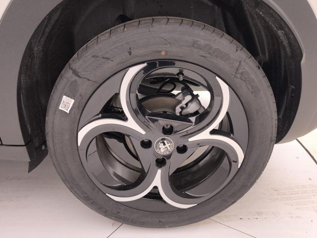 ALFA ROMEO Junior 1.2 ibrida Speciale 145cv edct6