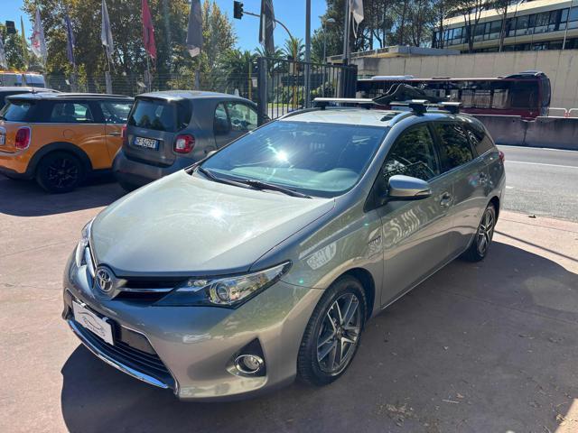 TOYOTA Auris 1.8 Hybrid Executive - UNIOPRO