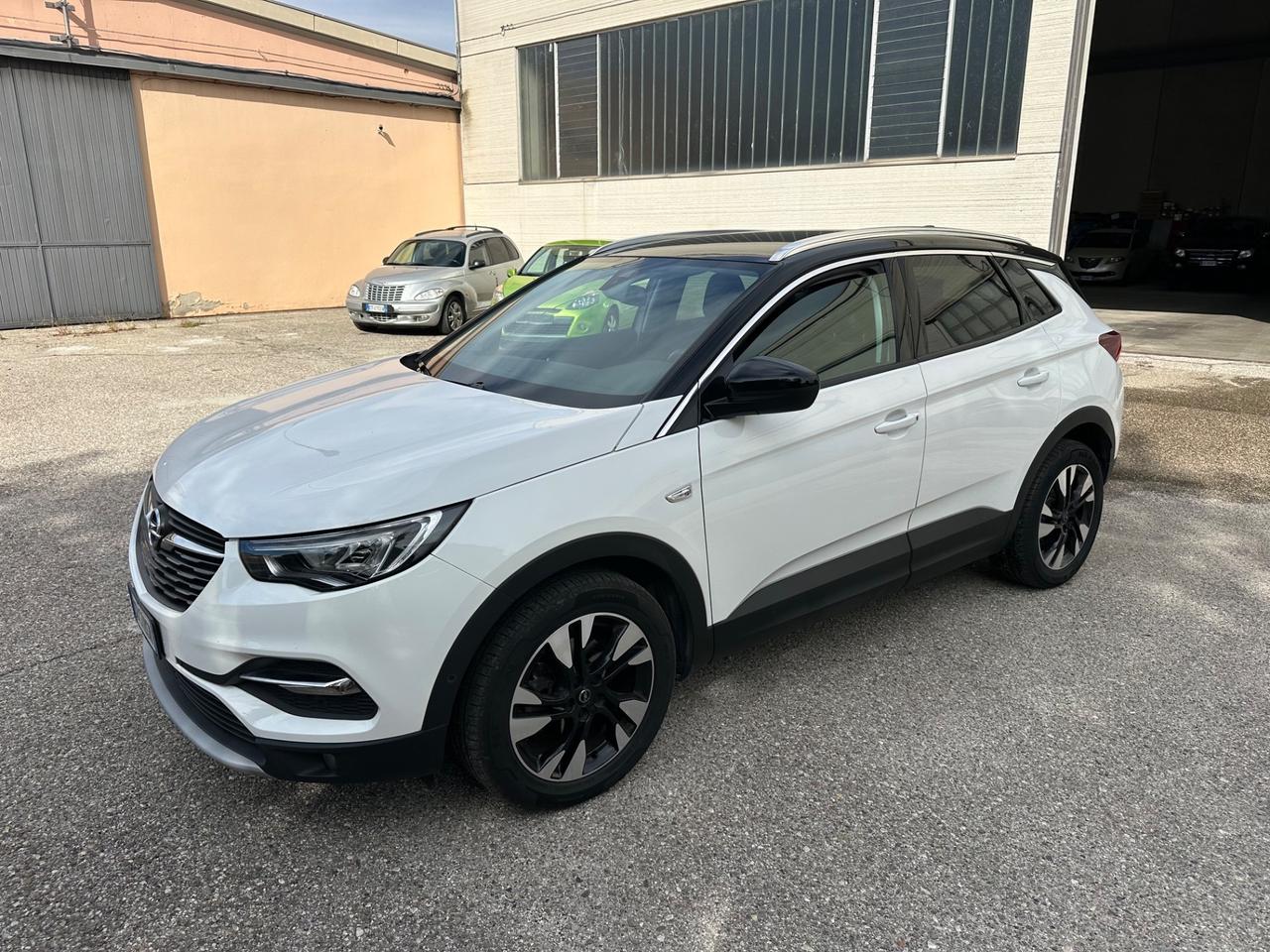 Opel Grandland X 1.5 Possibile Permuta e Finanziamento