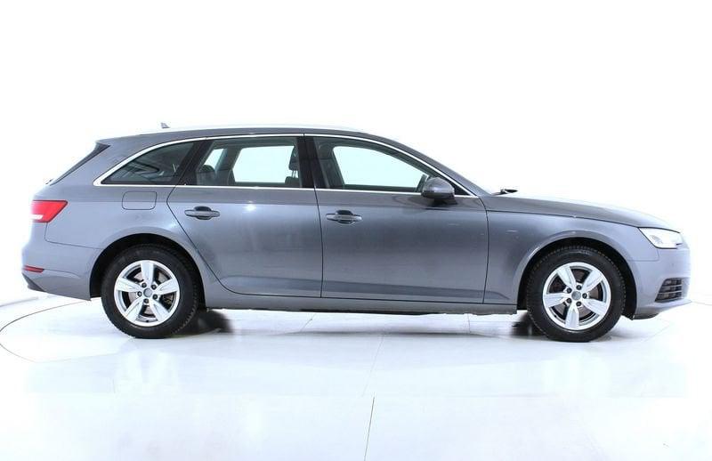 Audi A4 2.0 TDI 122cv S tronic