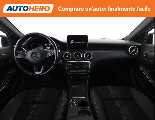 MERCEDES-BENZ A 200 d Automatic Sport