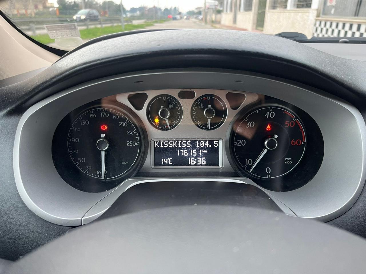 Lancia Delta 1.6 MJT Silver - 2011