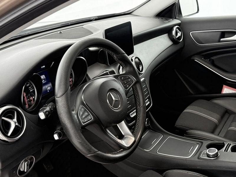 Mercedes-Benz GLA GLA 200 d Automatic 4Matic Premium