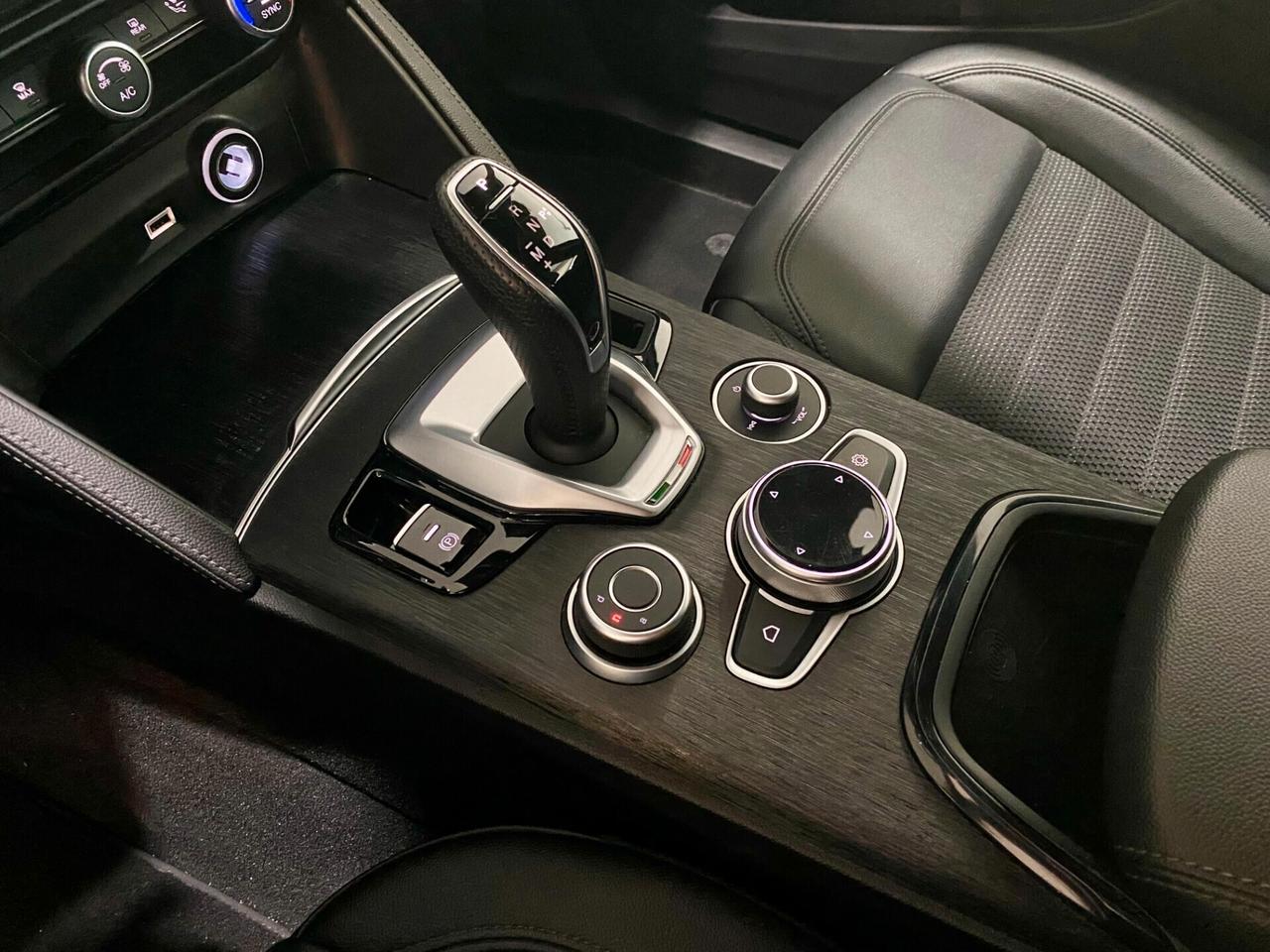 Alfa Romeo Stelvio 2.2 Turbodiesel 160 CV AT8 RWD Sprint-2023