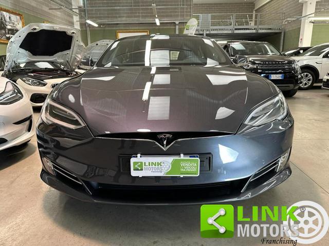 TESLA Model S P 100D