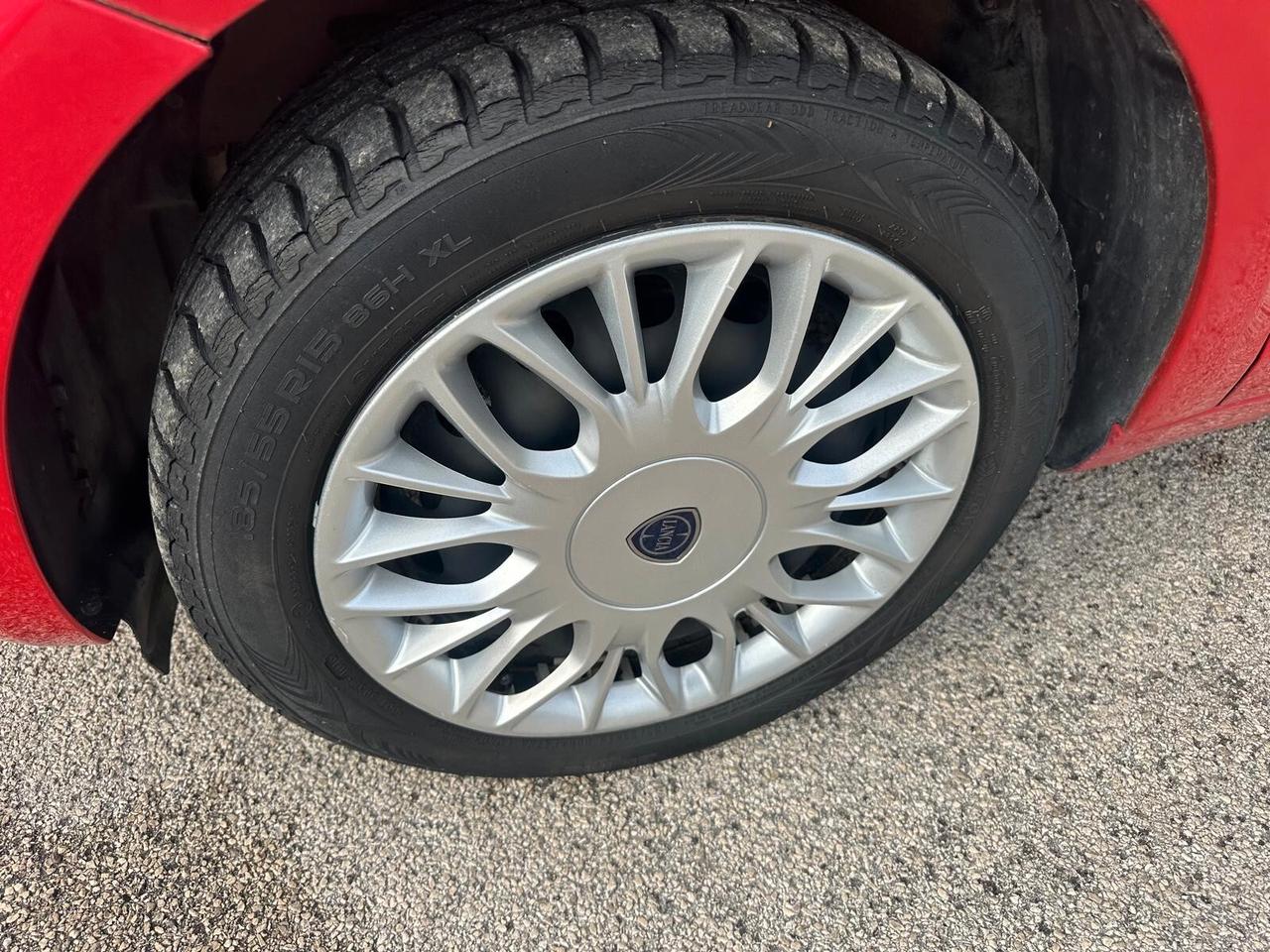 Lancia Ypsilon 1.3 MJT 16V 95 CV 5 porte S&S Gold NEOPATENTATI