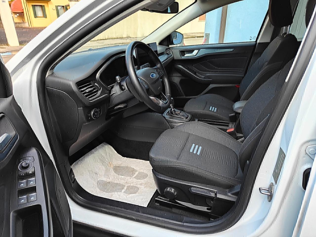 Ford Focus 1.0 EcoBoost 125 CV SW ACTIVE