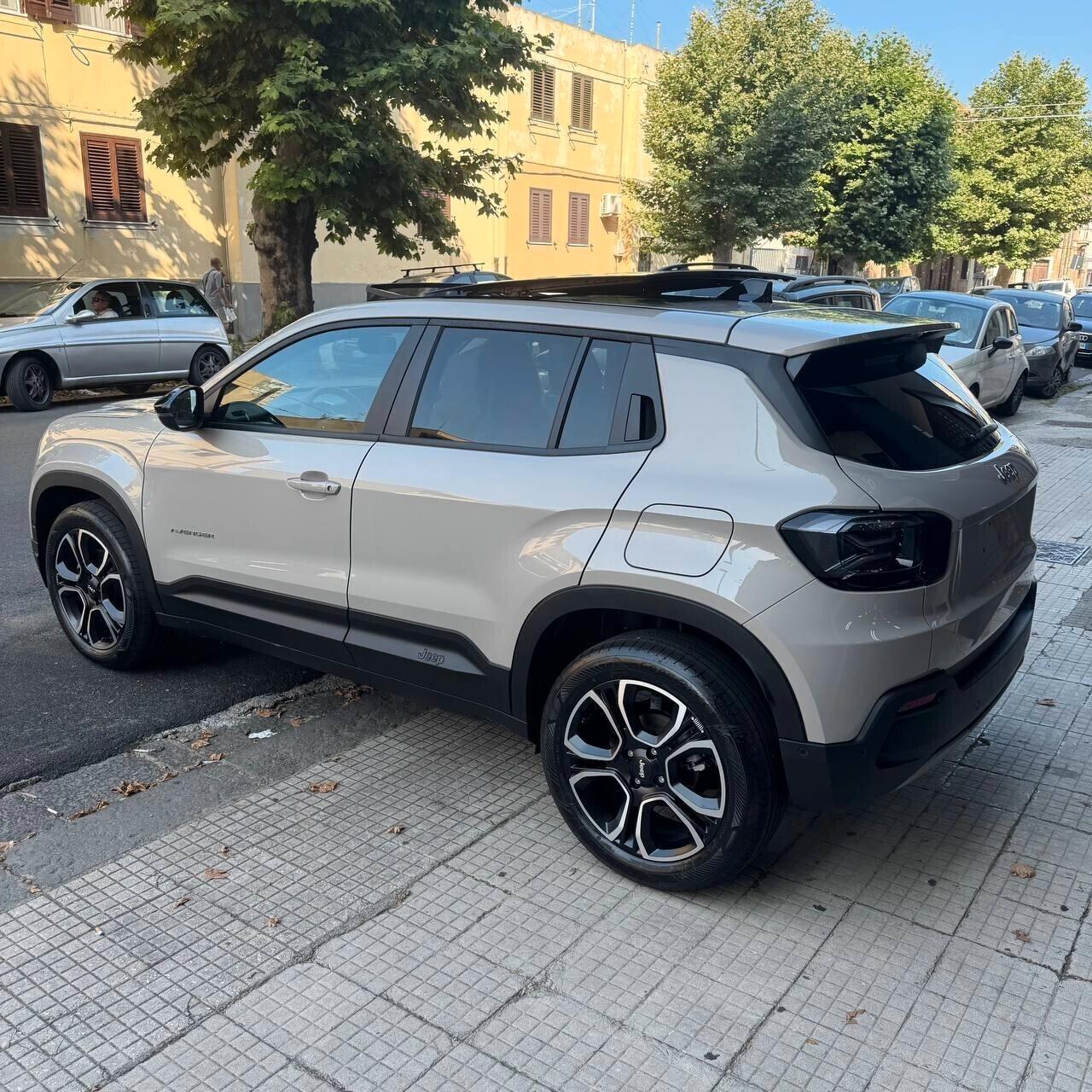 JEEP Avenger 1.2 turbo e-hybrid Summit NUOVA - KM 0