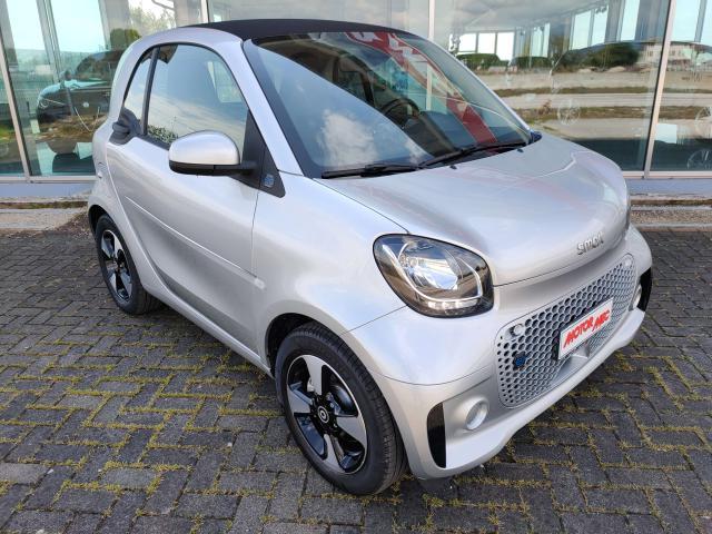 smart forTwo Fortwo eq Passion 4,6kW Ok per neopatentati