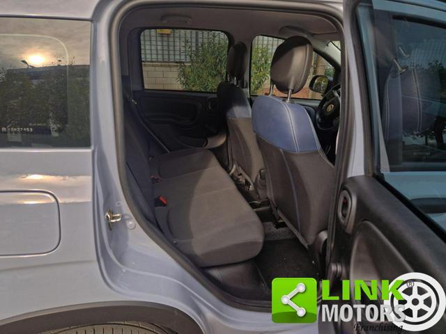FIAT Panda Cross 0.9 TwinAir Turbo Natural Power UNICO PROPR.