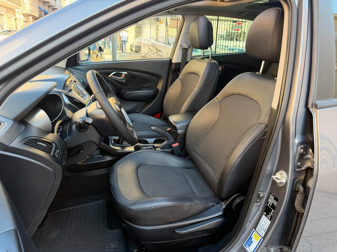 Hyundai iX35 1.7 CRDi 2WD Xpossible PANORAMA