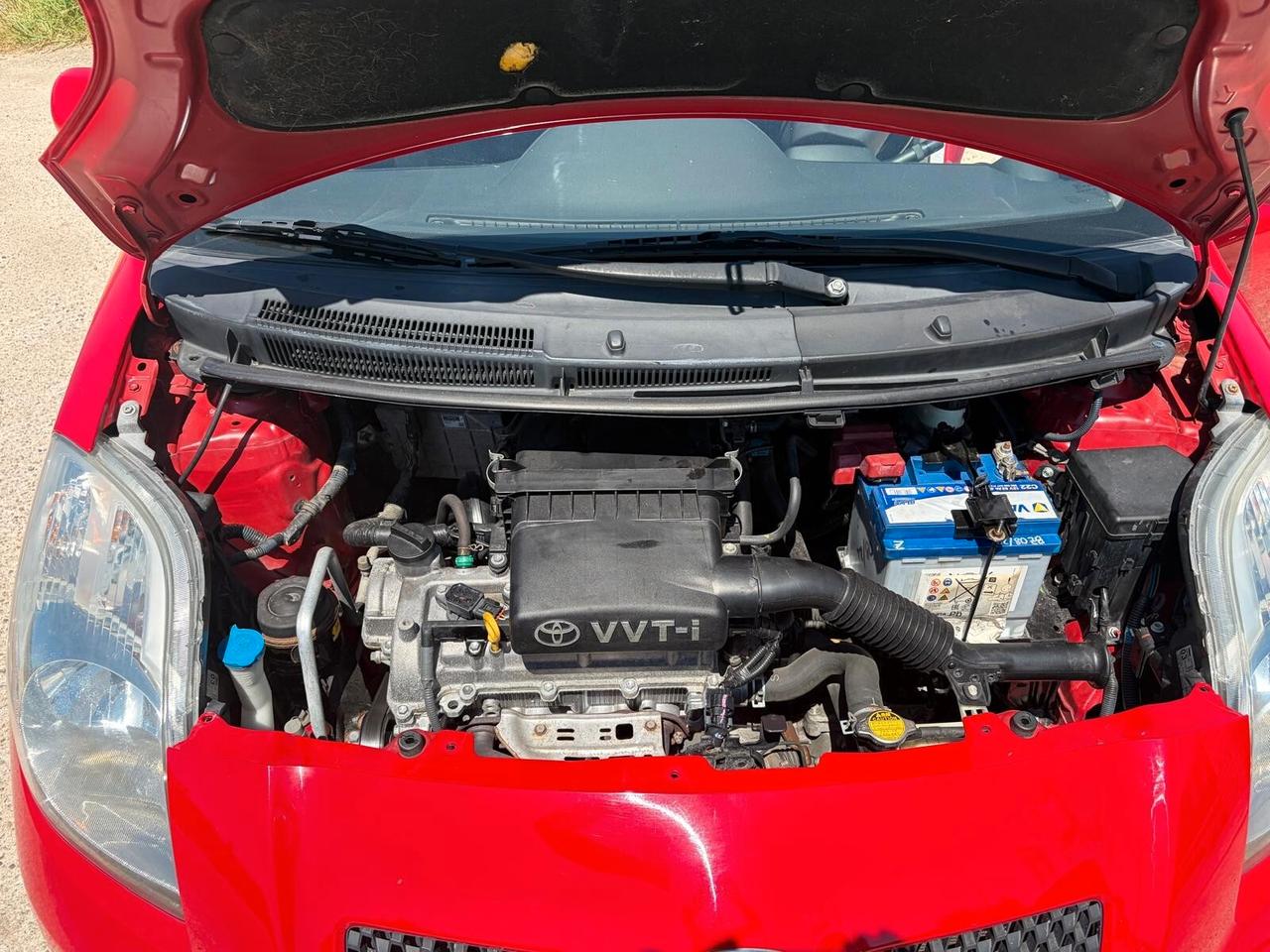 Toyota Yaris 1.3 5 porte Luna