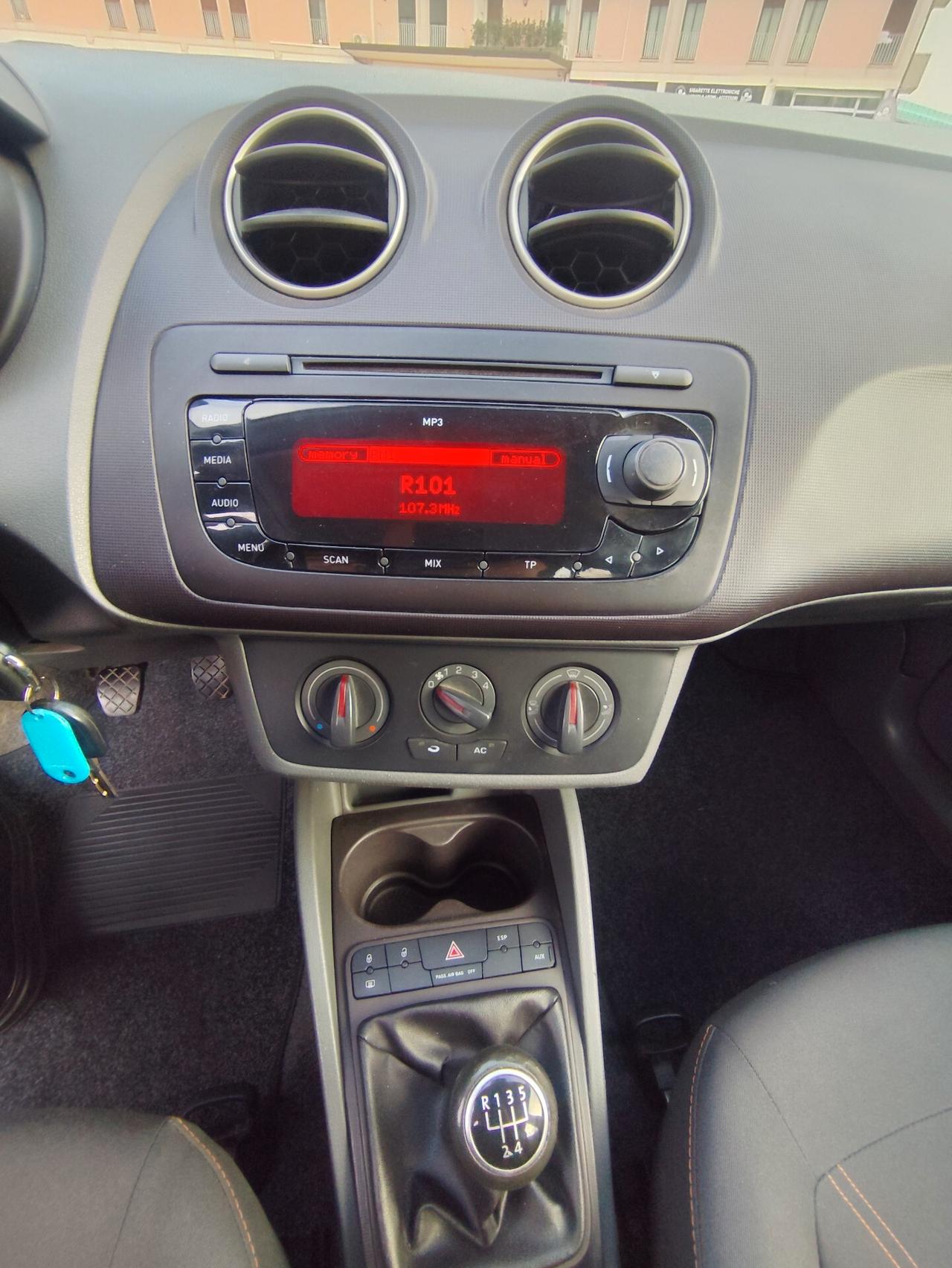 Seat Ibiza 1.2 70 CV 5p. Reference