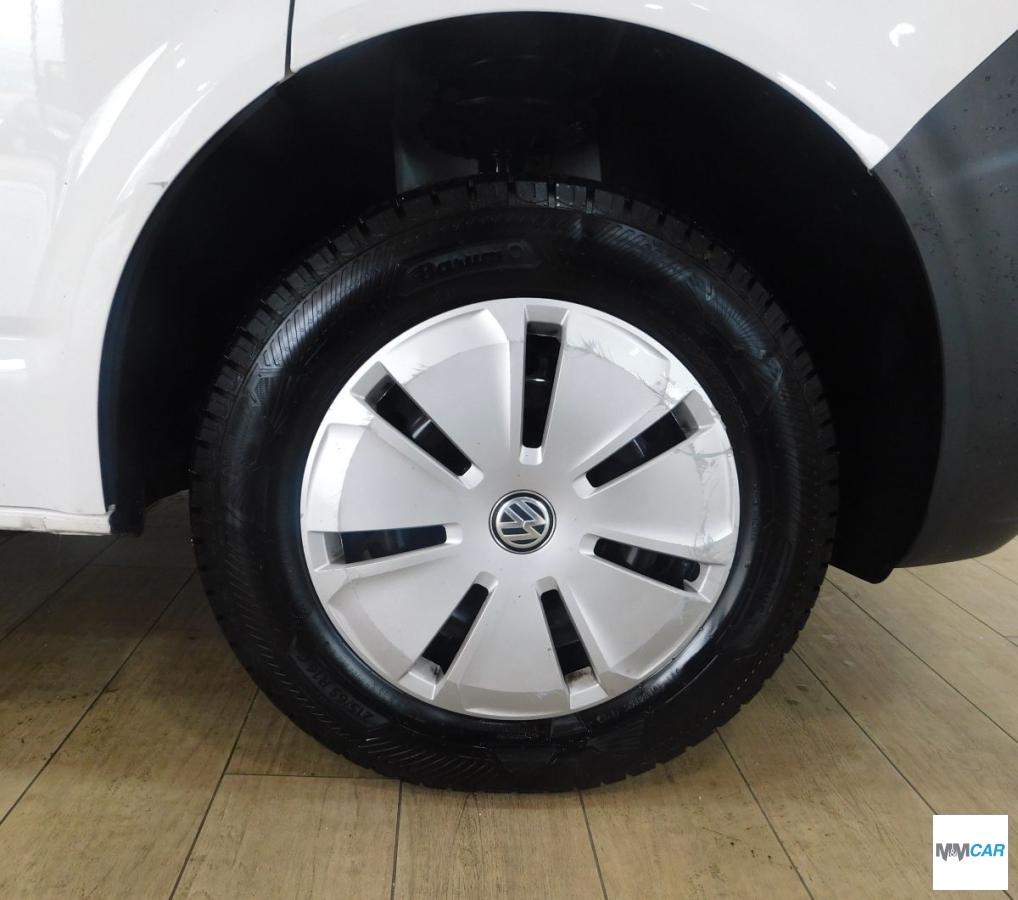 VOLKSWAGEN - T6 Caravelle