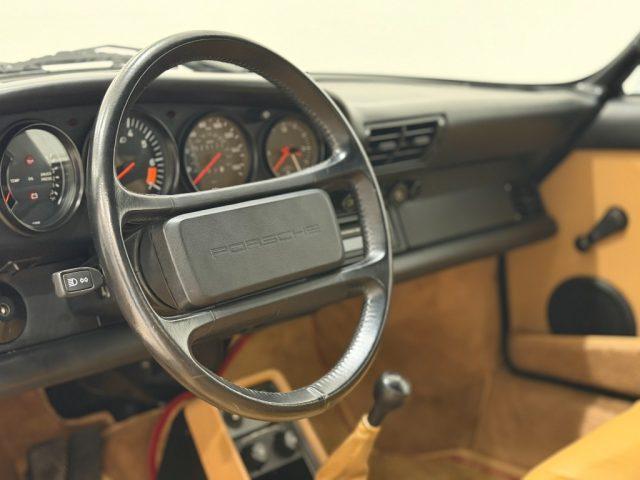 PORSCHE 911 Carrera 3.2 Speedster ASI