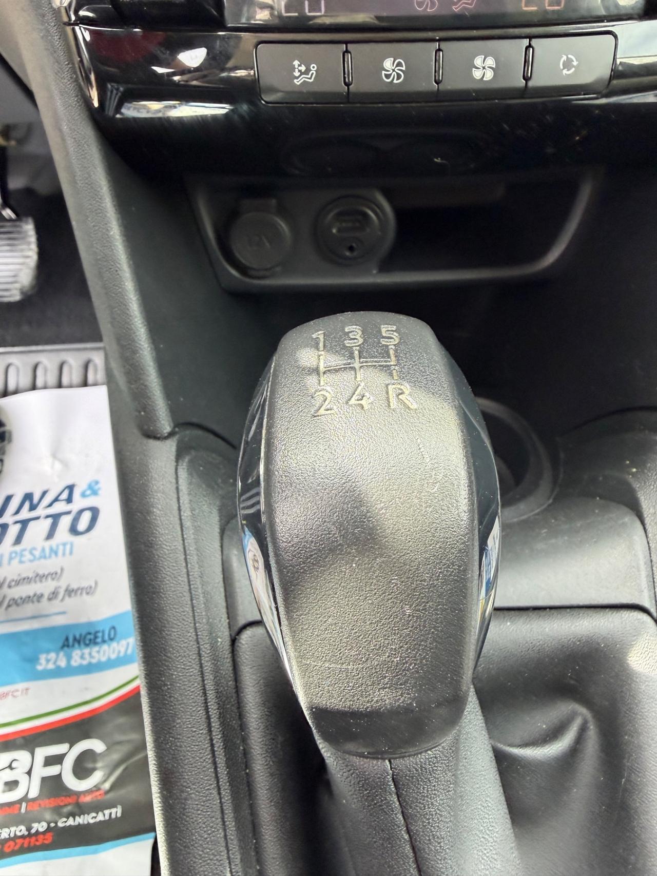 Peugeot 208 PureTech 82 5 porte Allure