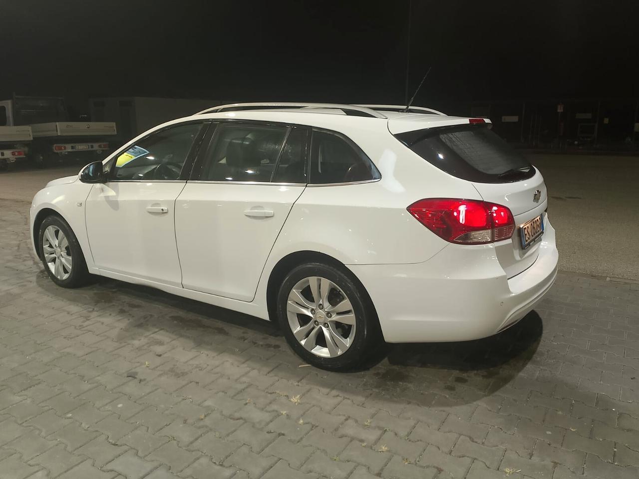Chevrolet Cruze 1.7 Diesel 4 porte LTZ MyLink